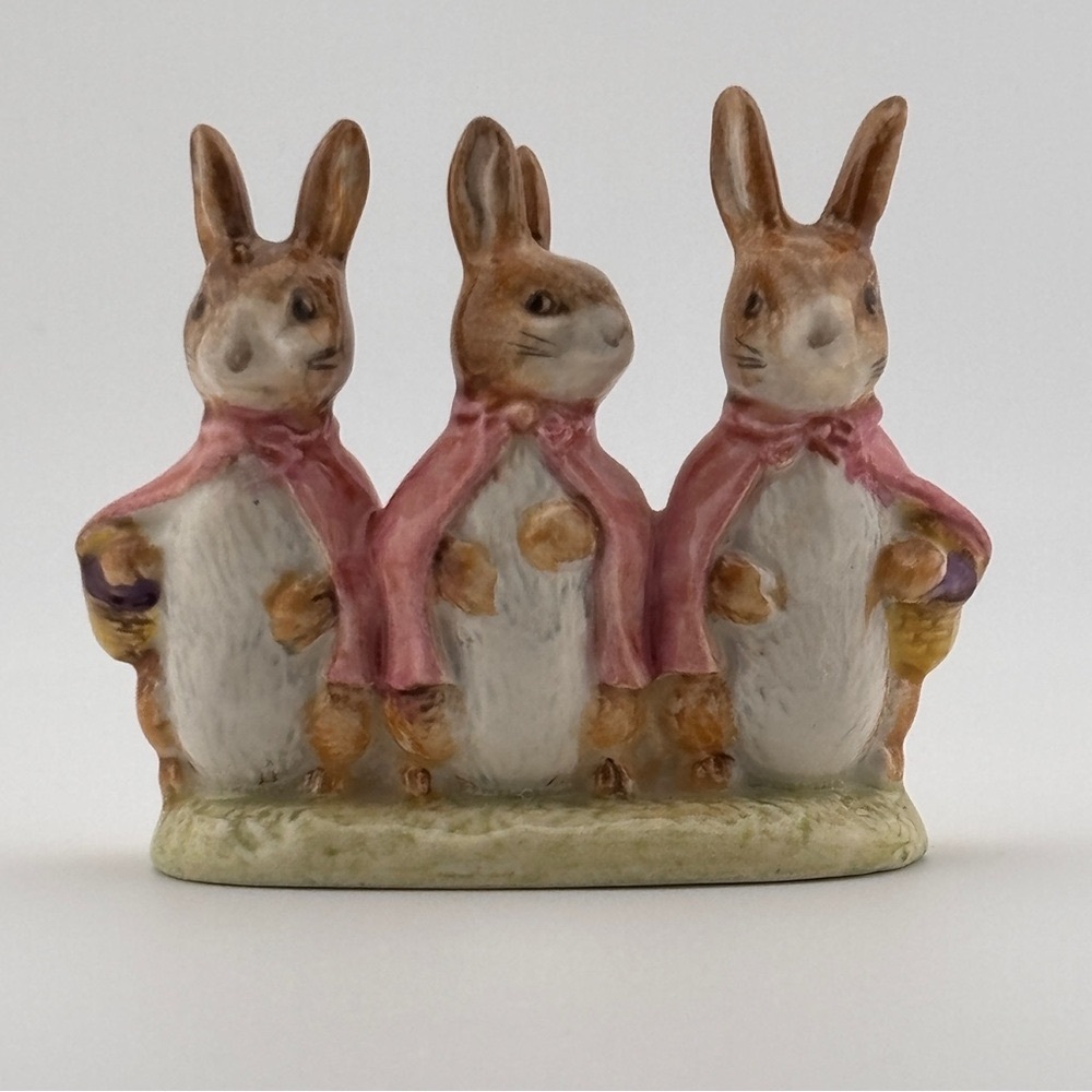 Vintage Beswick Porcelain “Flopsy, Mopsy, And Cottontail” Figurine